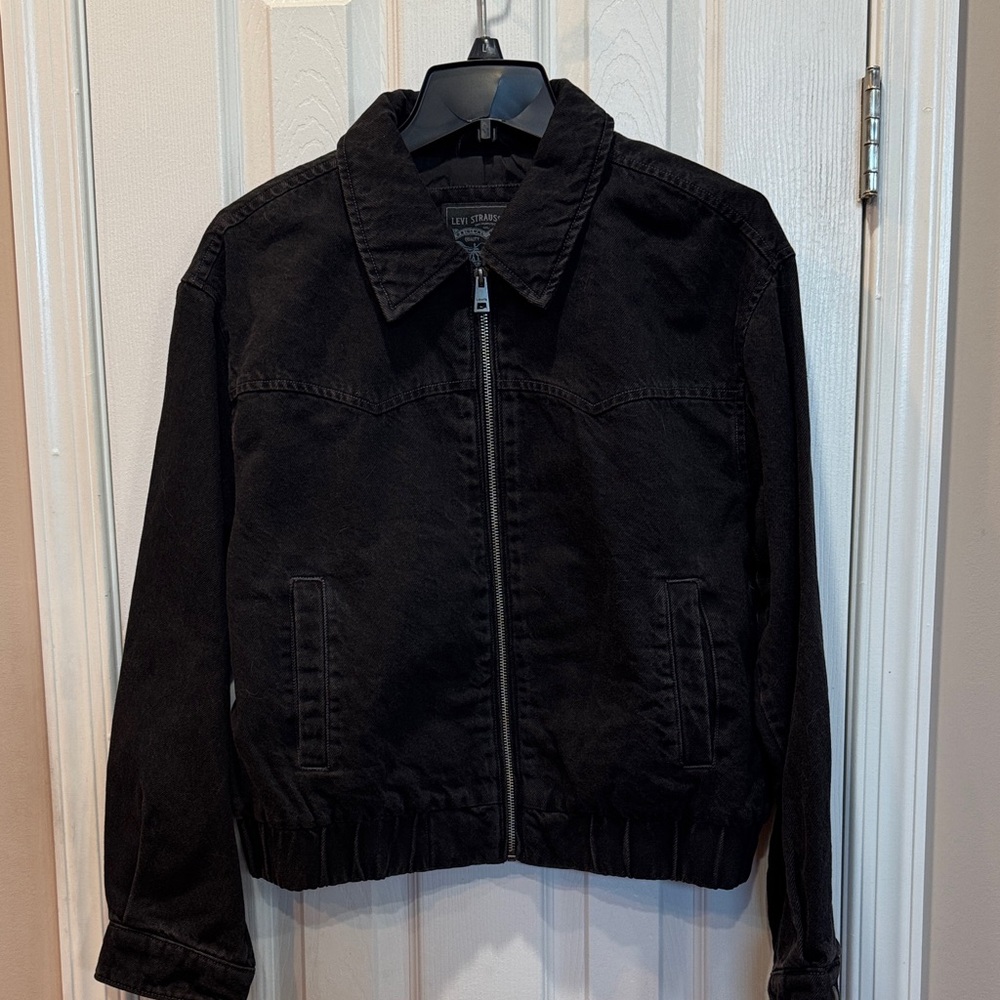Women’s Levi's Black Denim Western Bomber Jacket~NWT~